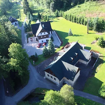 Skaly Guest house